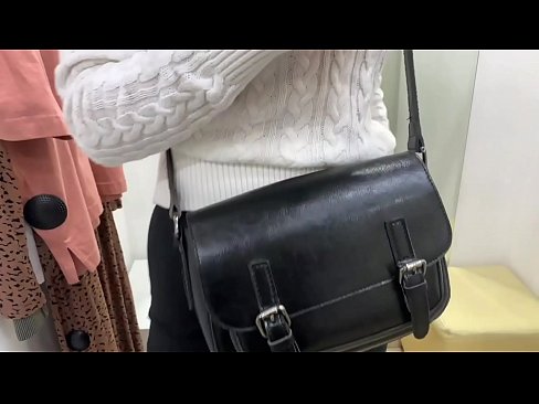 ❤️ Masturbation publique de la jeune salope FeralBerry avec un gode dans la cabine d'essayage ☑ Porno dur at fr.https-tubsexer.ru ❌
